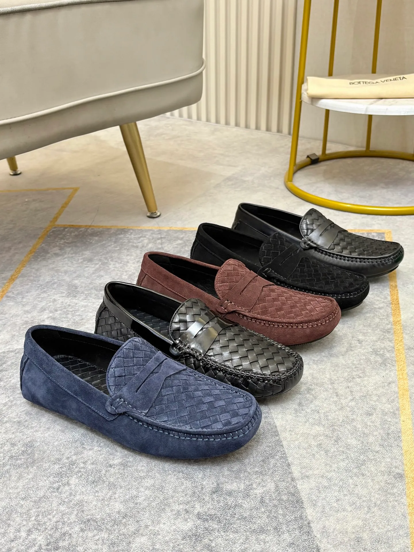 P420💰 (Niu Li + Niu Pad) [BV] The latest hot style‼ ️Casual men's shoes, uppers imported first-layer cowhide ➕Full imported cowhide lining✔️Exquisite workmanship, excellent foot feel, special rubber soles✔️, cool and fashionable, the latest fashion, fashionable outsole, hurry up.  Code number: 38-44 (can be customized to 37.45, non-refundable)